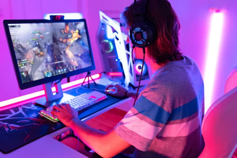 The popularity of Online game in the world in 2023
